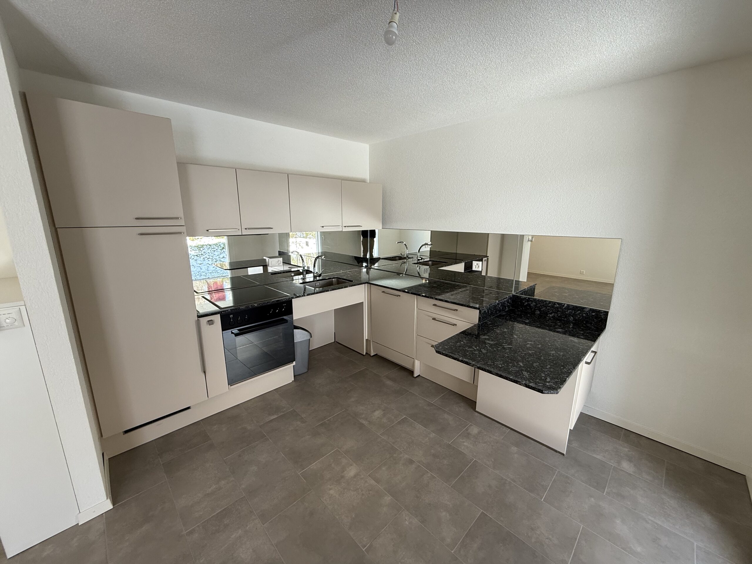 Grand-Rue 27A, Fontaines