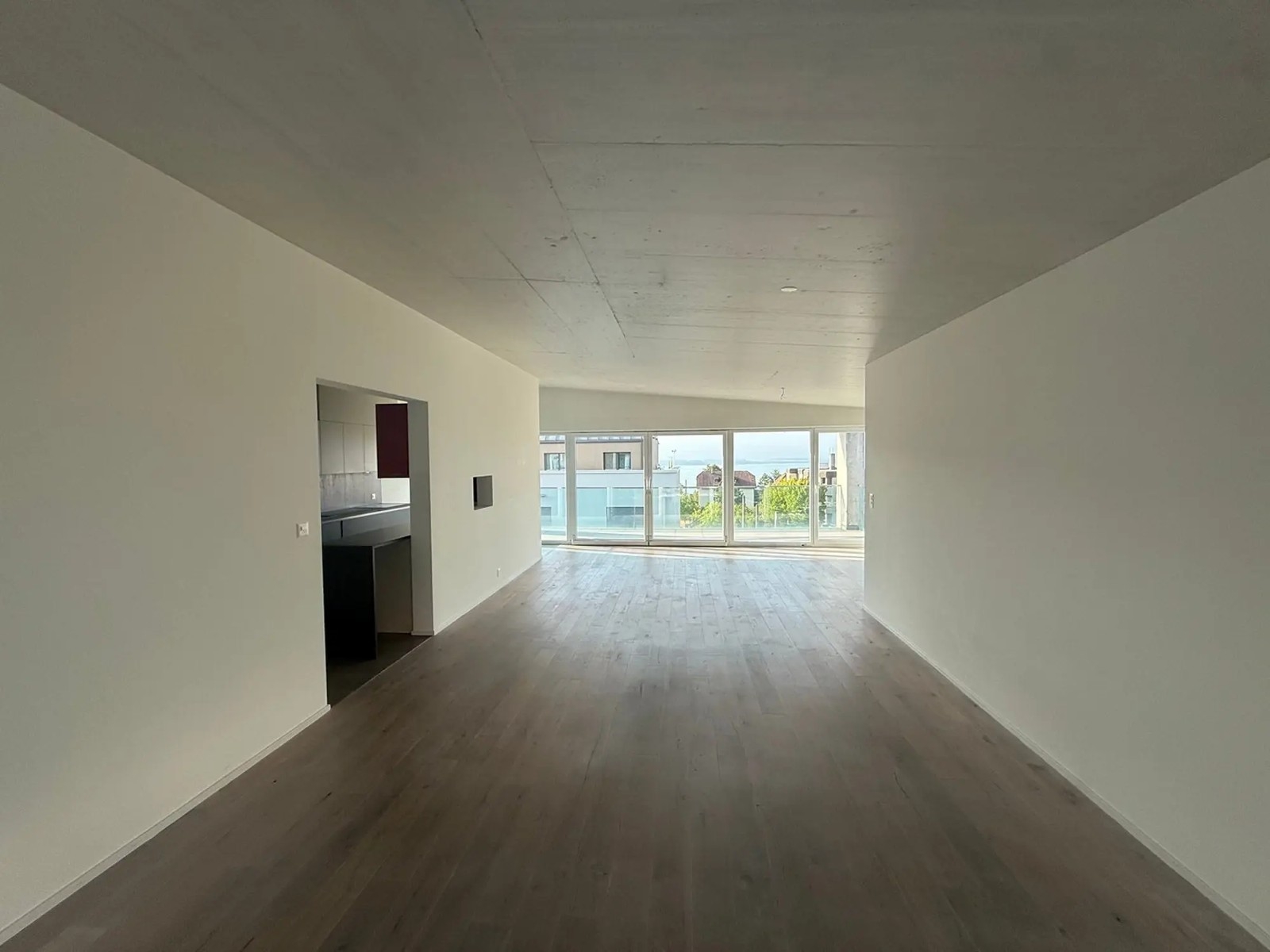 Magnifique appartement en attique de 5.5 pièces – Vue exceptionnelle et prestations haut de gamme